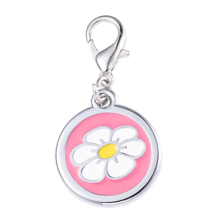 Round pet tag with flower pattern