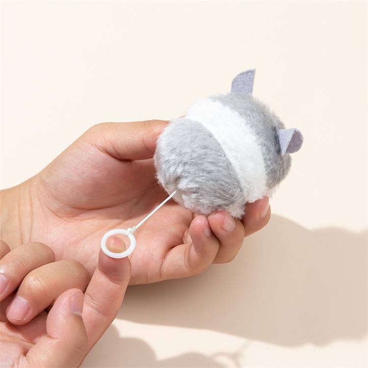 Pull rope vibrating plush mouse shape toy